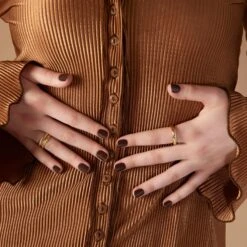 Espresso Bean -Nail Obsessed Store GAM297 EspressoBean Lifestyle